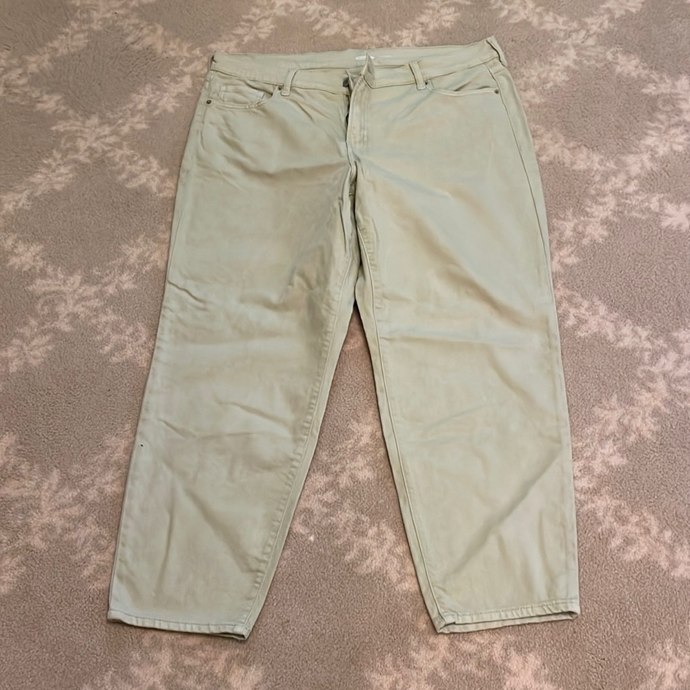 Old navy colored jeans Sz 20 plus